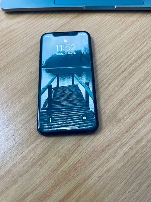 Apple iPhone xs 64GB Space Grey ( No Face ID)