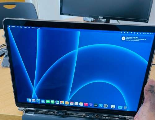 MacBook Pro A1990 15-inch Touch Bar 2018-2019 Display Assembly Replacement