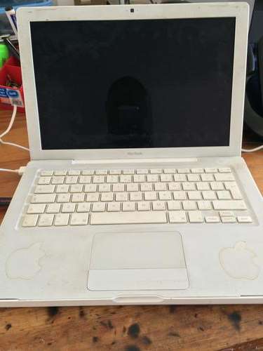 13 inch White Macbook
