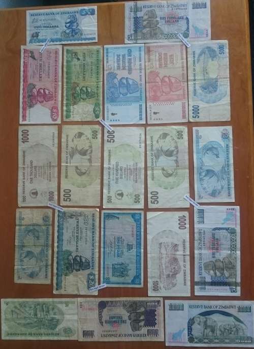 Collection of 20 bank notes from around the world.