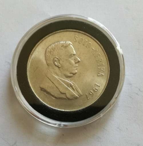 1967 AFRIKAANS SILVER ONE RAND. GOOD CONDITION.
