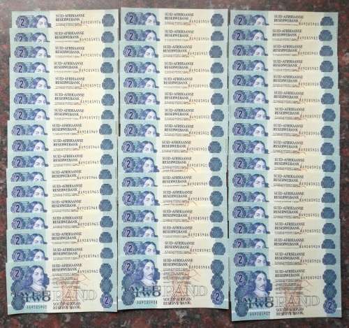 Collection of 50 UNC Consecutive number old South Africa two rand bank notes.
