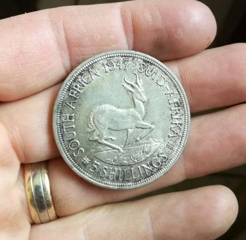 South Africa 1947 silver 5 shillings. Good condition.