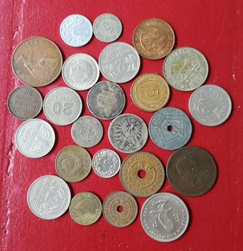 Collection of Coins from around the world. Some silver.