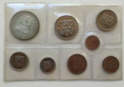 South Africa 1971 Silver one Rand UNC Mint pack.