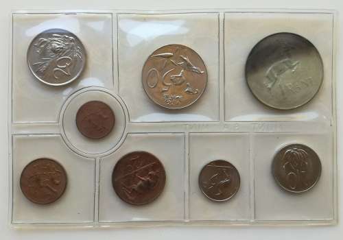 South Africa 1971 Silver one Rand UNC Mint pack.