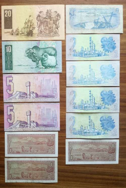 South Africa collection of 12 old bank notes. Some good.