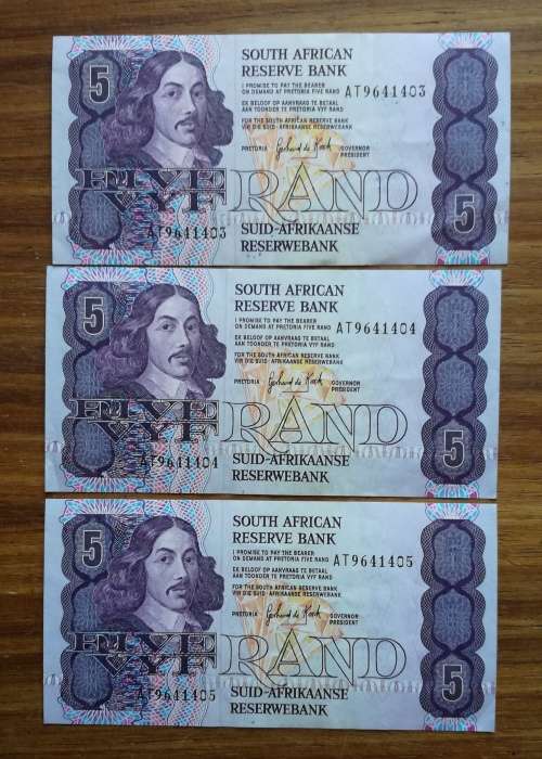 South Africa 3 consecutive number R5 bank notes.