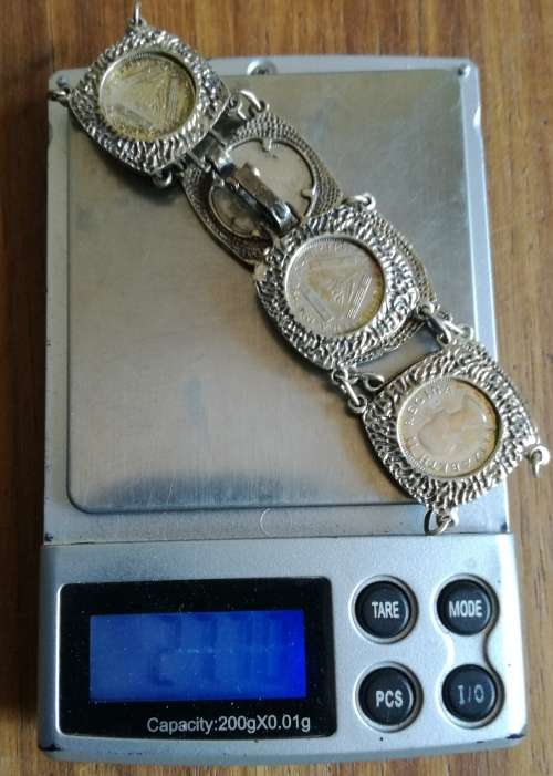 South Africa silver tiekie bracelet. 27.70 Grams.