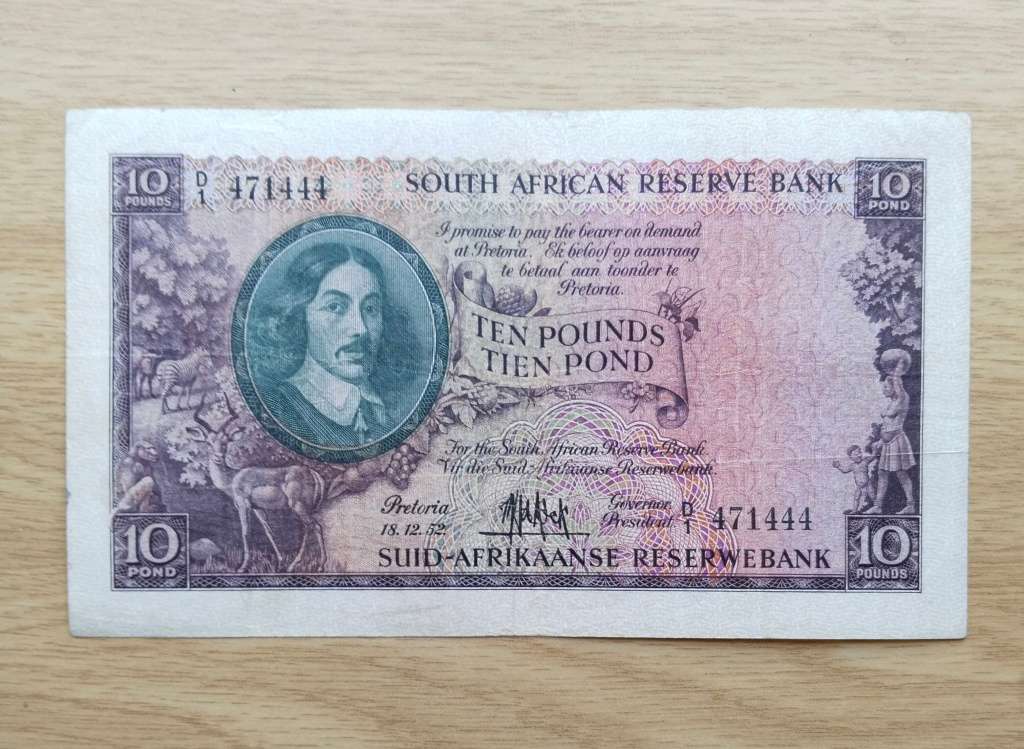 South Africa M.H. de Kock 18.12.55 Ten Pounds Bank Note. Good Condition. 444