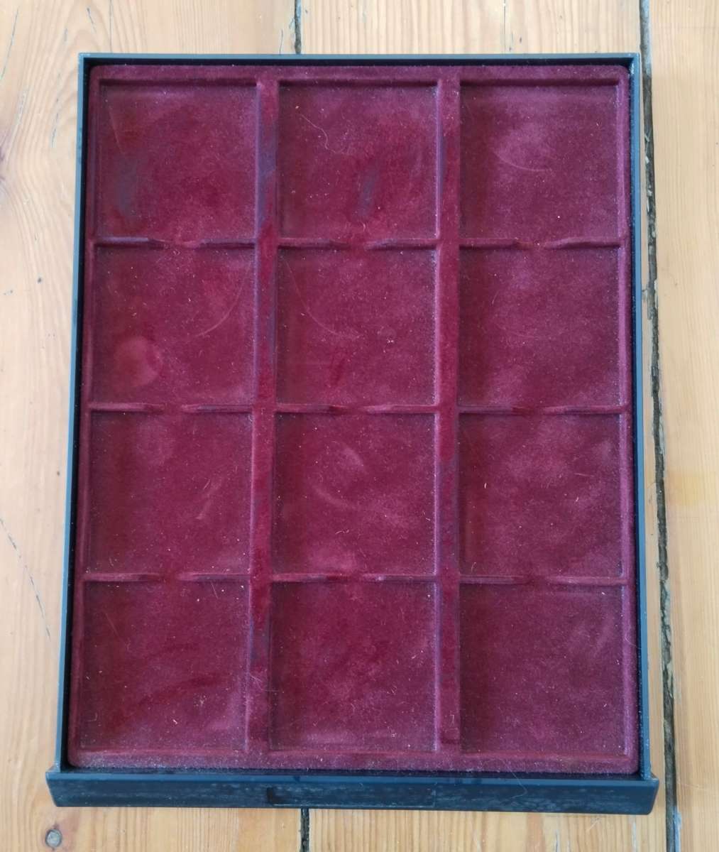 Beautiful six tray coin holder. Can hold 72 Crown Size Coins.