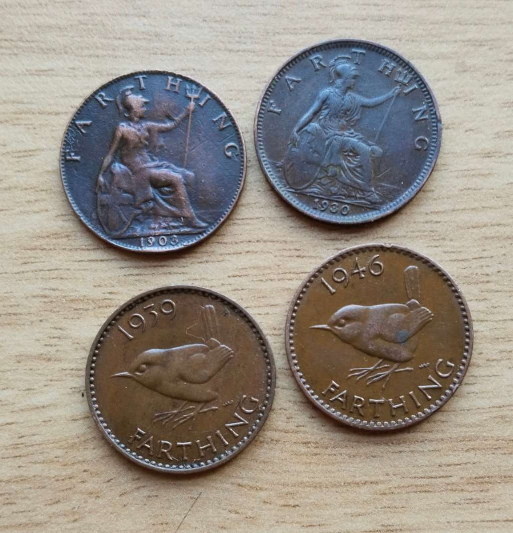 Great Britain collection of 4 old farthings.