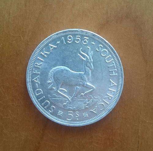 South Africa silver 1953 5 shillings in au condition.
