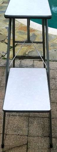 PROJECTOR  TABLE  (GOOD GENERAL CONDITION)