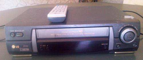 VINTAGE LG  VHS RECORDER PLAYER