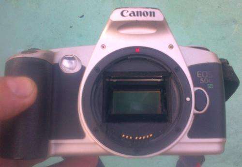 CANON EOS 500 CAMERA BODY