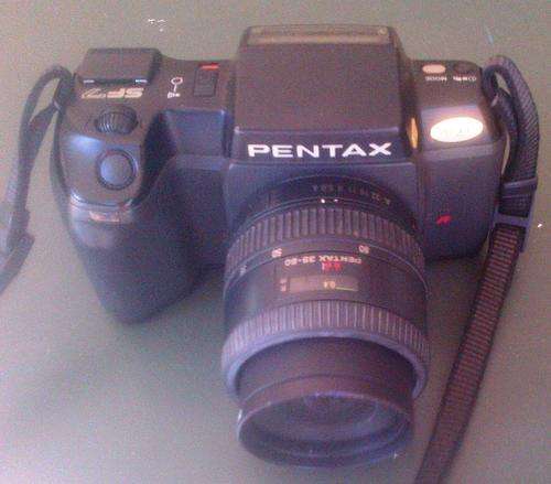PENTAX  SF 7  WITH PENTAX  35-80 AF ZOOM LENS