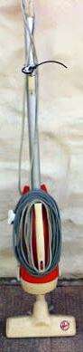 VINTAGE HOOVER  UPRIGHT VACUM CLEANER       (WORKING)