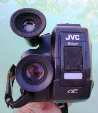 VINTAGE JVC VIDEO MOVIE CAMERA & BAG +LENS+FILMS