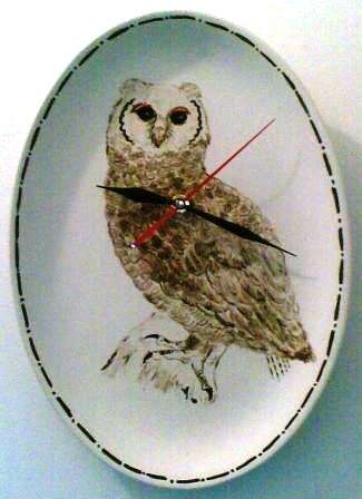 OWL CERAMIC  HAND PAINTED  CLOCK