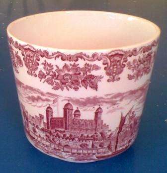 Lovelly/priceless/collectable Wedgwood Container  120mm high x 135mm dia