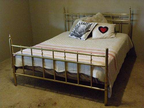 Antique Copper Queen Size bed