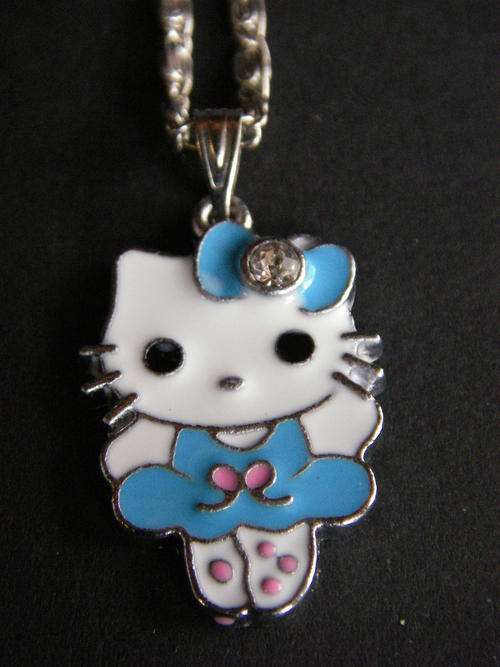 Blue Hello Kitty pendant and necklace chain