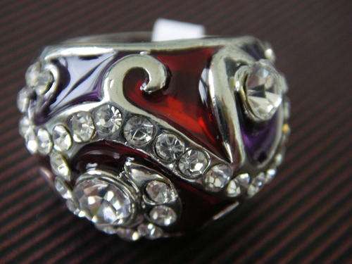 Fashion jewellery stunning chunky ring with maroon and purple tones and cubic zirconias