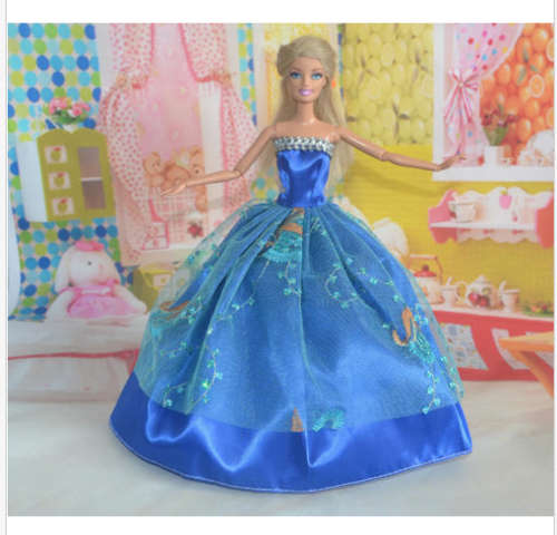 Barbie doll party dress ball gown clothes outfit