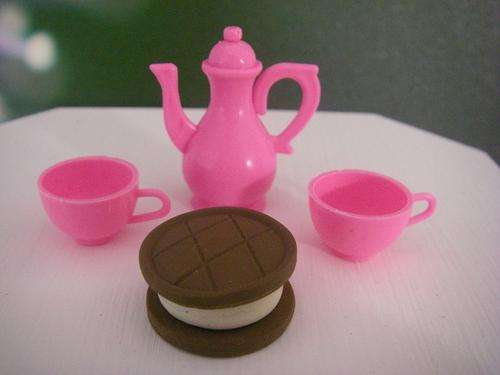Food accessories for Barbie, tea for two, cake, tea pot, pink tea cups