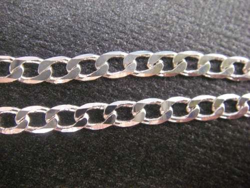Silver tone fashion necklace (61cm length, 4mm thick)