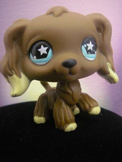Littlest Pet Shop (LPS) chocolate brown puppy dog with bobbing head, HASBRO 2006, C-031G