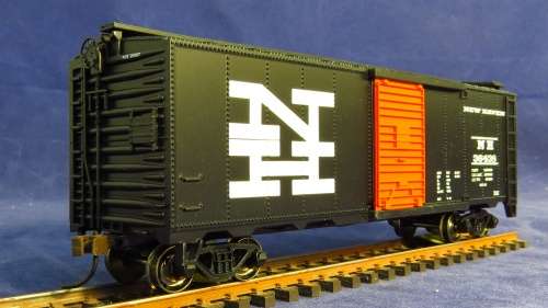 Bachmann HO silver series 17027 PS1 40' box car