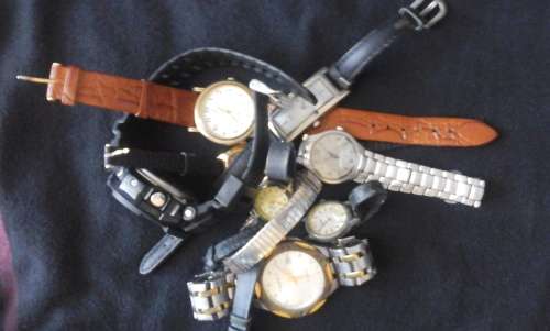 LOT OF WATCHES (10) ~ Some work, some don't. Good for parts, casings, straps, etc.@