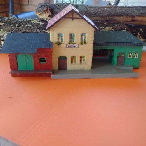 Station Building - HO Scale