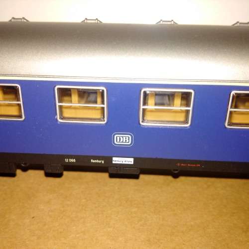 Lima DB 1st Class Compartment Coach - HO Scale