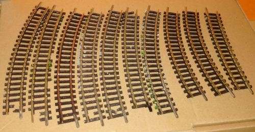 Minitrix etc 10 x Assorted Curve Rails - N Scale