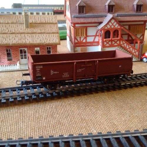 Roco DB Middle Door Goods Wagon - HO SCale