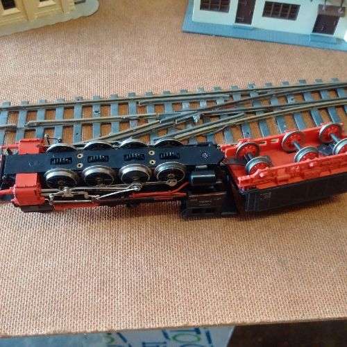 Gützold DR 0-8-0 Steam Loco - HO Scale