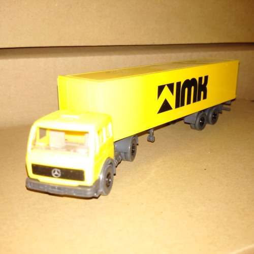 Wiking MB Artic IMX - 1/87 Scale