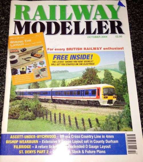 Railway Modeller Magazine - October 2004