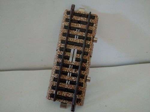 Märklin Straight Rail with Mechanical Switch (5107) - HO Scale