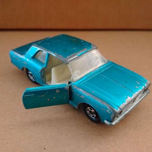 Matchbox Superfast - Ford Cortina