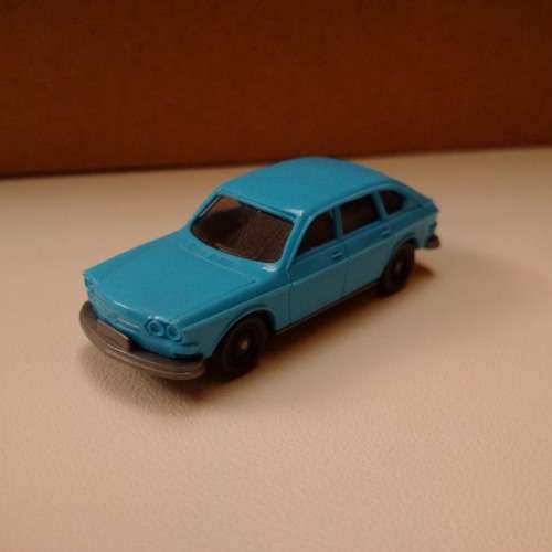 Wiking Volkswagen 411 Variant - 1/87 Scale