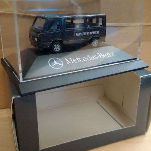 Herpa Mercedes Benz Kastenwagen - 1/87 Scale