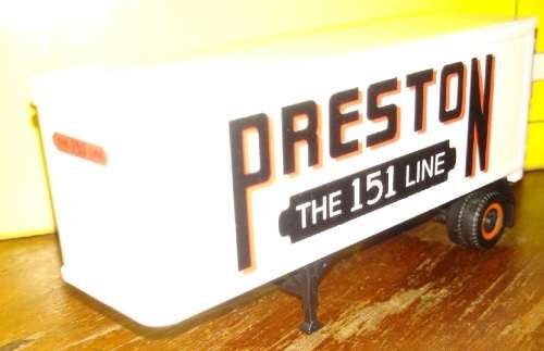 American Style Trailer for Lorry - Preston - 1/87 Scale