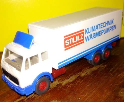 Wiking Mercedes Benz Truck - Stultz - 1/87 Scale