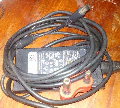 Dell OTN800 Laptop AC Power Adapter / Charger