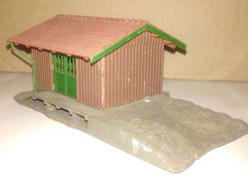 Pola Lineside Storage Shed - N Scale