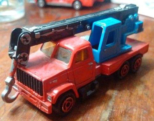 Majorette GMC Brigadier Crane Truck